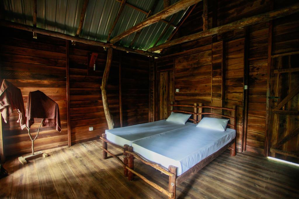 Ella Ecolodge Quarto foto